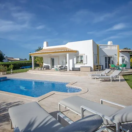 فيلة Amazing In - Alke Vida